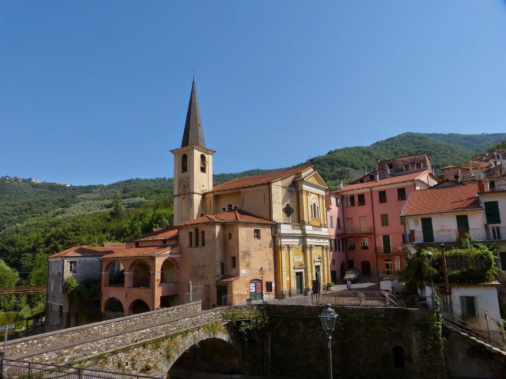 Il Cuore Del Borgo - Holiday Home Borgomaro Eksteriør billede