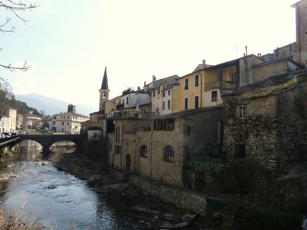 Il Cuore Del Borgo - Holiday Home Borgomaro Eksteriør billede