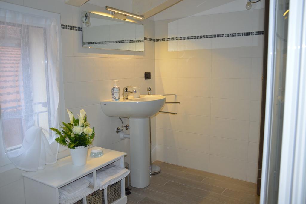 Il Cuore Del Borgo - Holiday Home Borgomaro Eksteriør billede